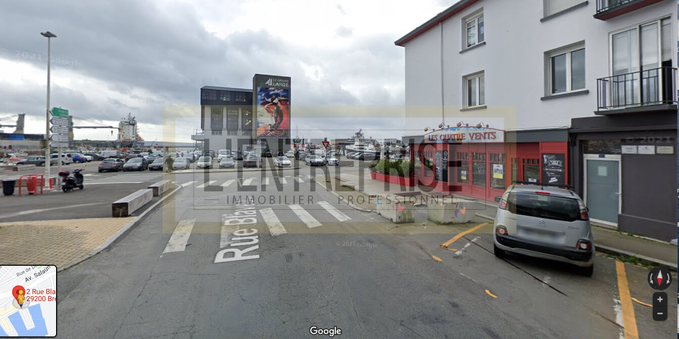 BREST PORT LOCAL 35 M2